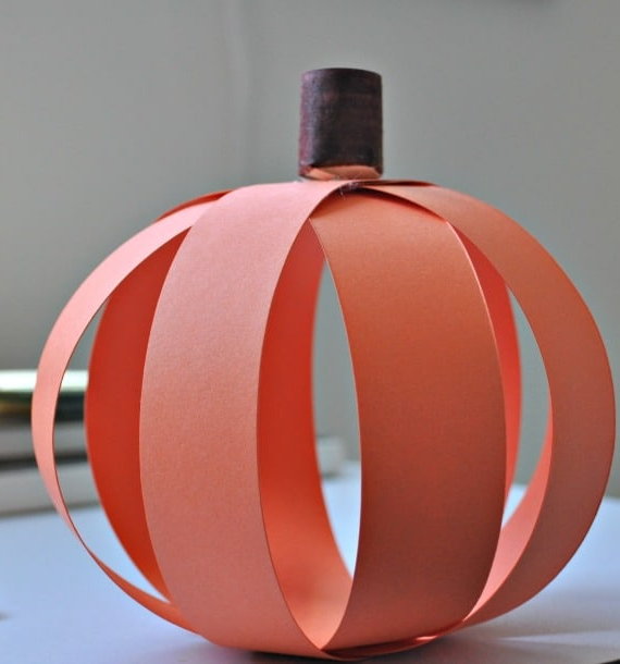 Pumpkin centerpiece.PNG